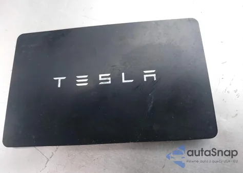 2022 Tesla Model Y Long Range Dual Motor All-Wheel Drive from USA, damaged, VIN 7SAYGDEE8NF576084